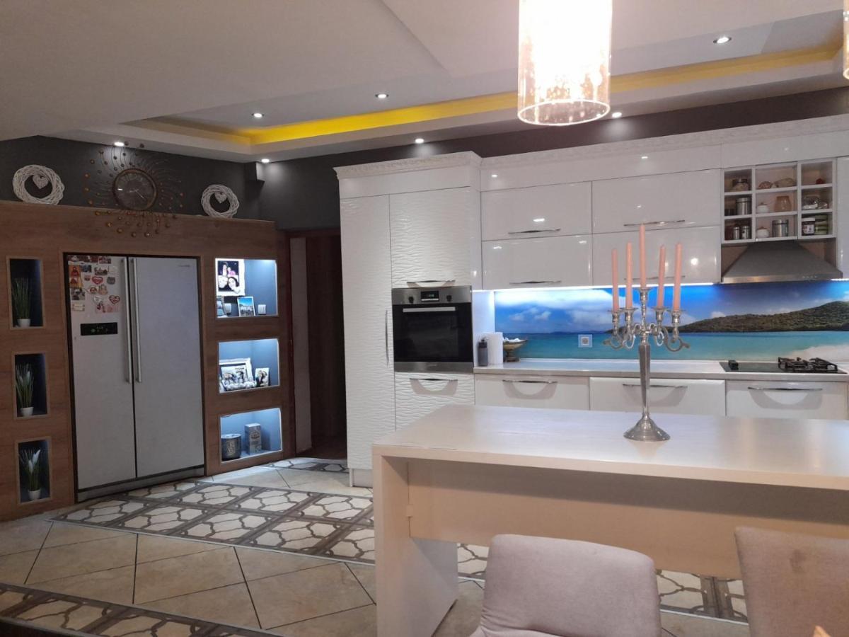 Guest House Maja Novi Sad Exterior photo
